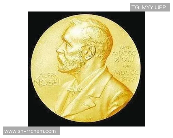 足球明星离世的悲剧回顾及其影响力分析