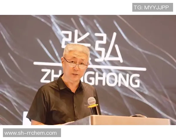 徐昕：从学术先锋到社会变革者的多元探索之路